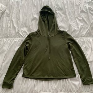 Cropped hoodie
